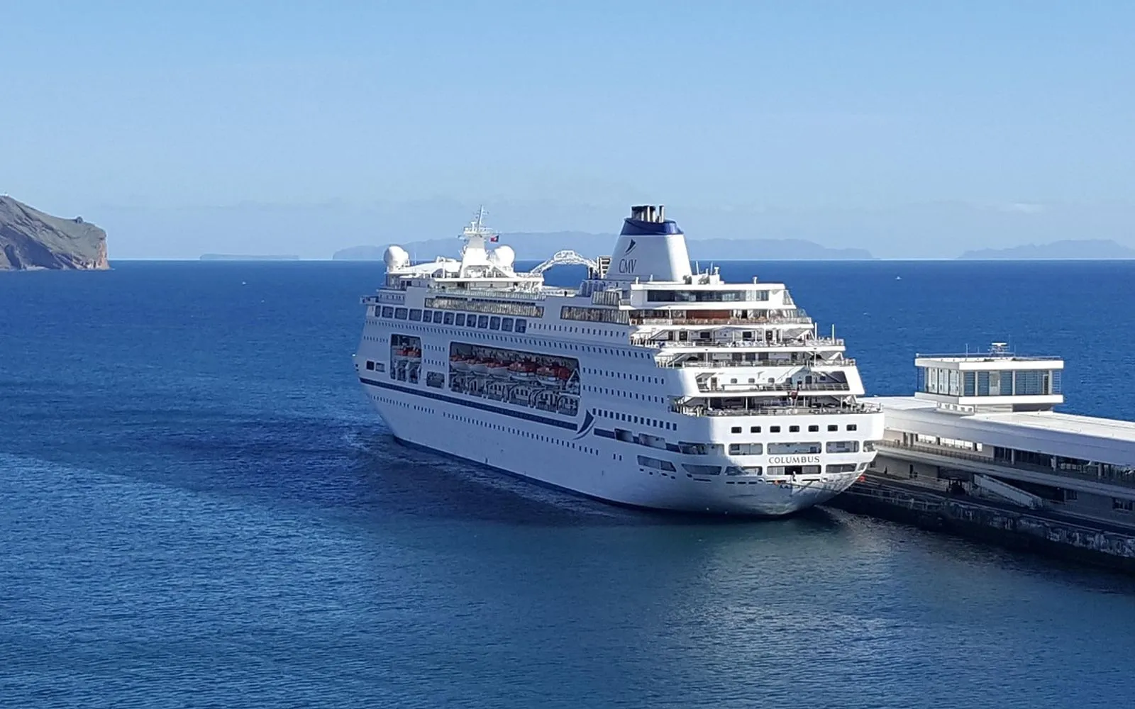 cruise ship, cruise, ship, cmv, columbus, vacations, holiday cruise, ship travel, passenger ship, port, mediterranean, nature, canary islands, canary islands cruise, funchal, madeira, portugal, shipping, sea, tourism, voyage