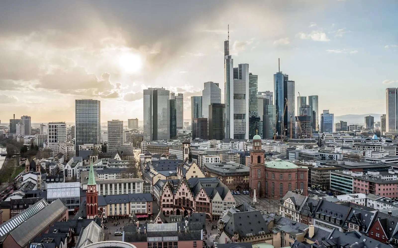 building, horizon, city, skyscraper, architecture, central business districts, urban, modern, cityscape, frankfurt, germany, europe, frankfurt am main germany, skyscrapers, banks, banking district, city, city, frankfurt, frankfurt, frankfurt, frankfurt, frankfurt, germany