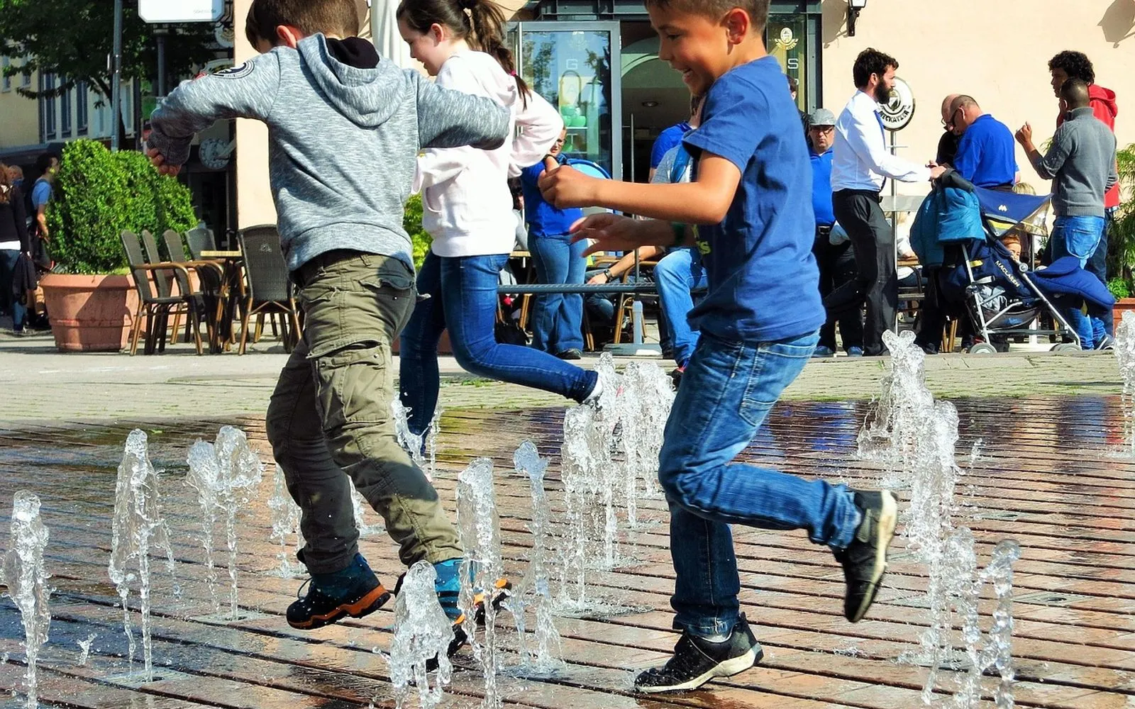 children, water feature, friedrichshafen, germany, fountain, children, children, children, children, children