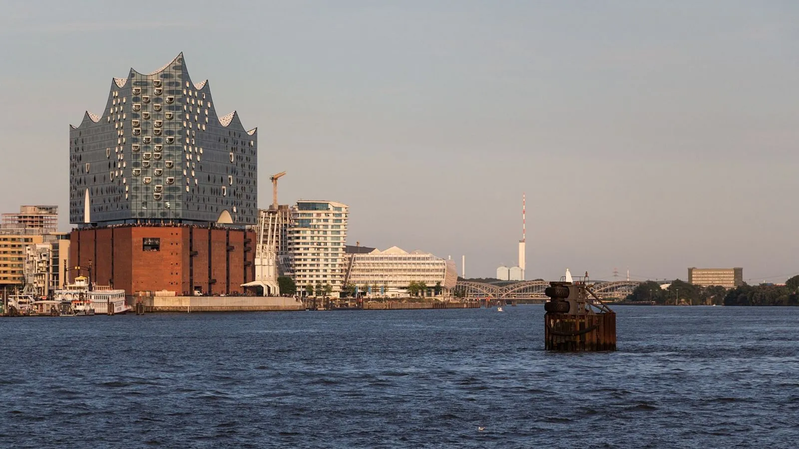 Aus Hannover und Hamburg zum Flughafen Frankfurt: Optionen für den Norden