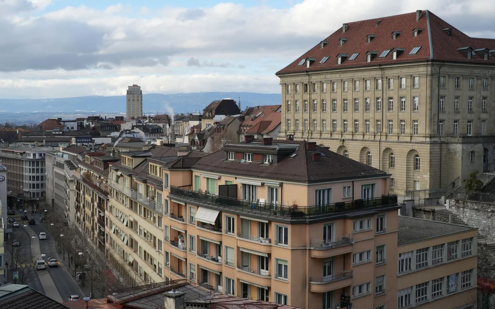 Lausanne