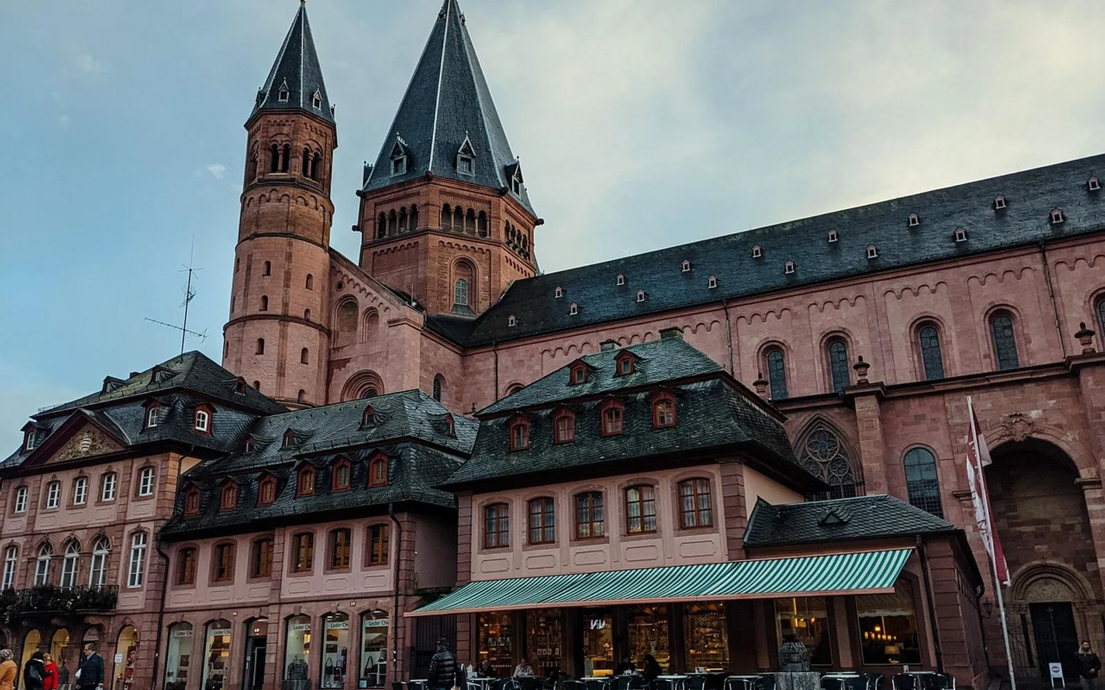 europe, travel, tourism, tourist attraction, architecture, mainz, rhineland-palatinate, dome, church, historical, building, destination, sightseeing, landmark, mainz, mainz, mainz, mainz, mainz