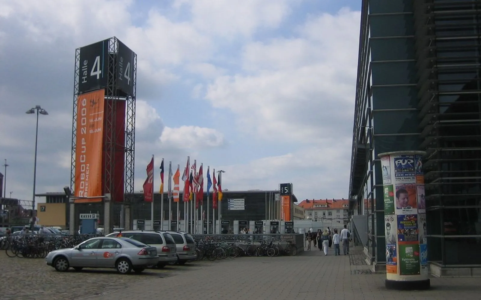 Robocup 2006: Messe Bremen Outside