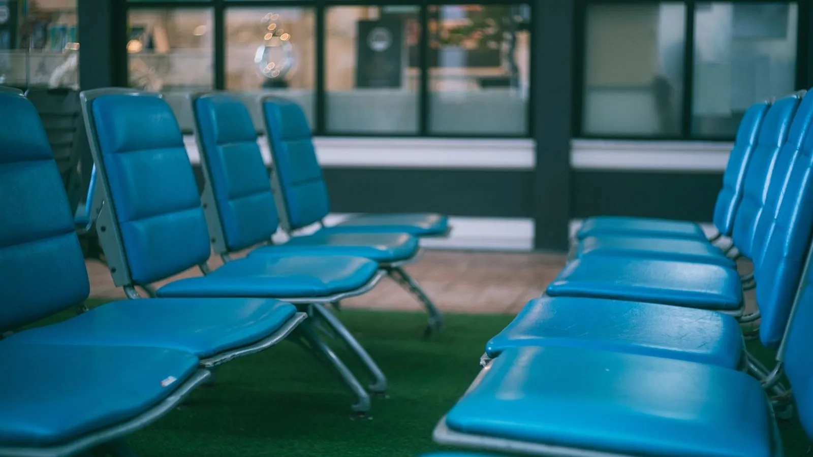 Flughafen Frankfurt nach Mitternacht: Was noch fährt — und was nicht