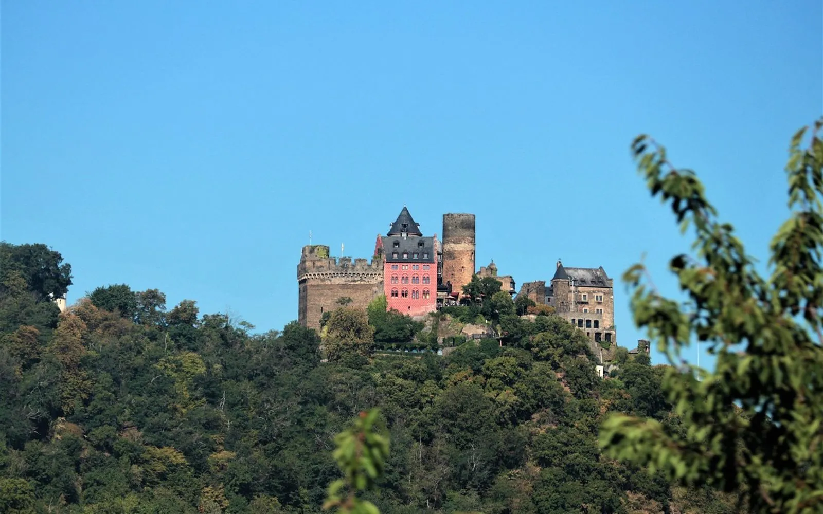 schonbrunn palace, castle, germany, hotel, schonburg, oberwesel, rhine valley