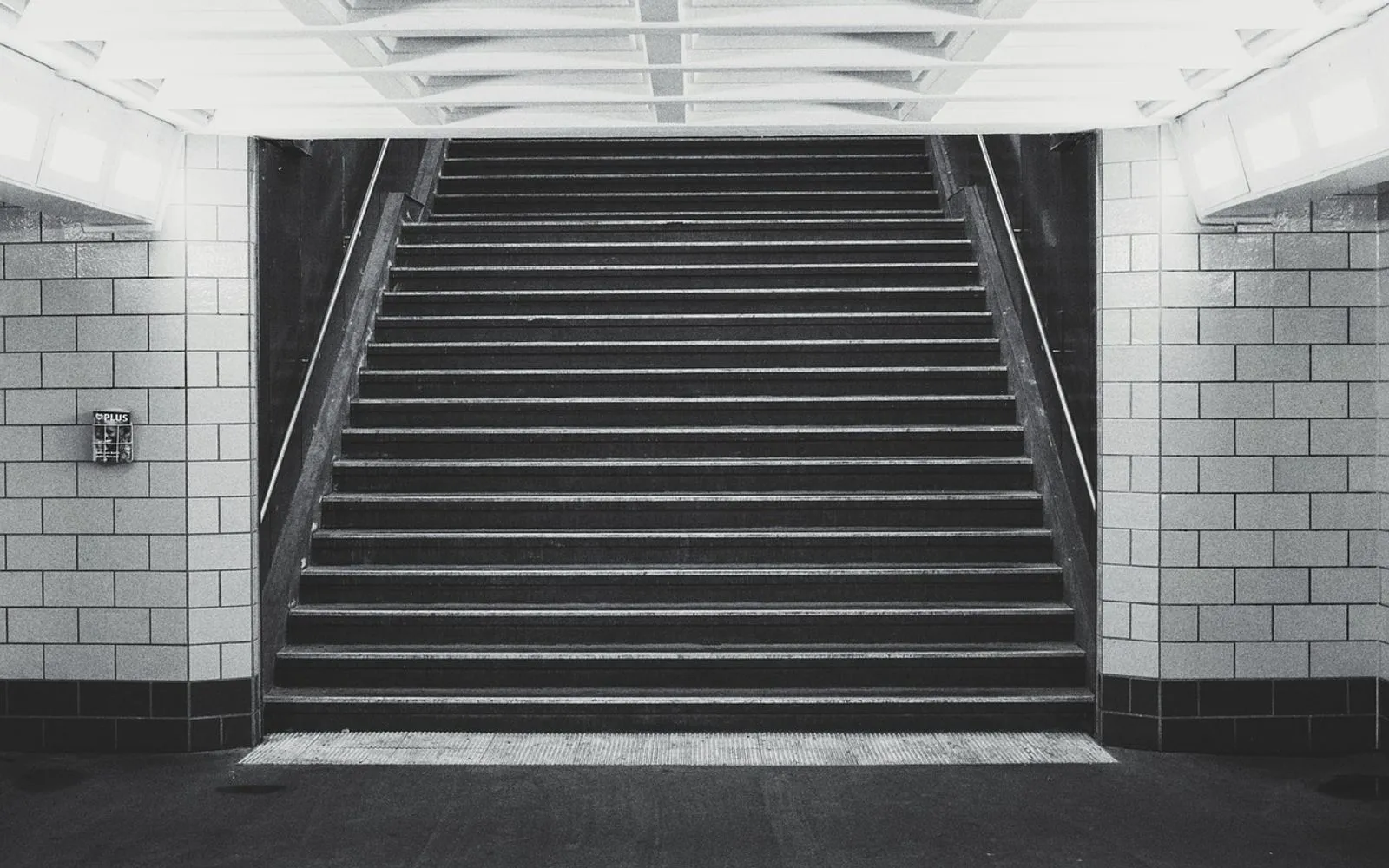 subway, architecture, metro, urban, germany, building, underground, station, train, berlin, prenzlauer berg, stairs