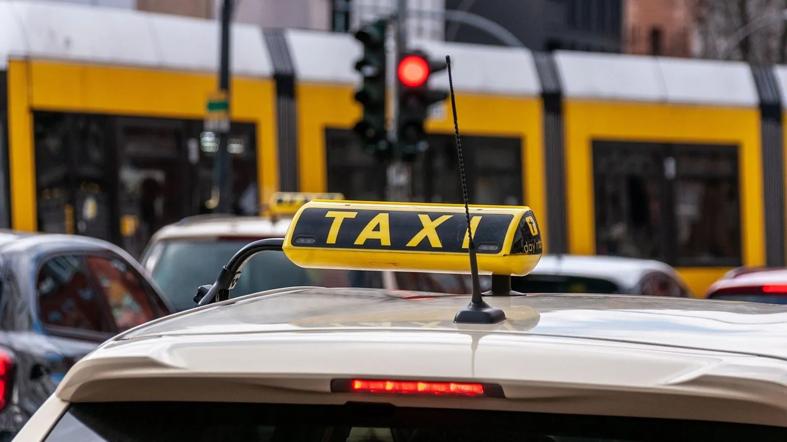 Taxi Dreieich: Zum Flughafen Frankfurt in einer Viertelstunde