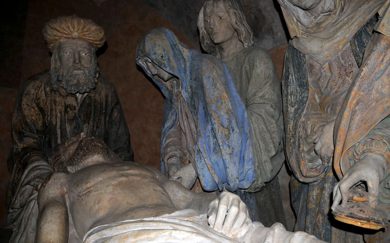 La mise au tombeau : Joseph d'Arimathie, Marie, Jean, Marie-Salomé, Marie-Madeleine